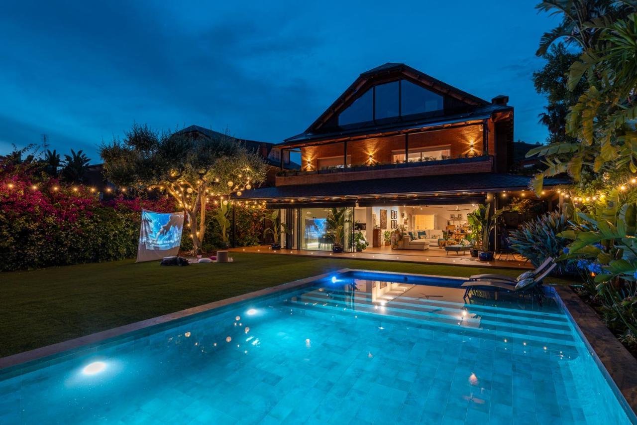 Barcelona'S Tropical Oasis Villa Sant Just Desvern Exterior foto